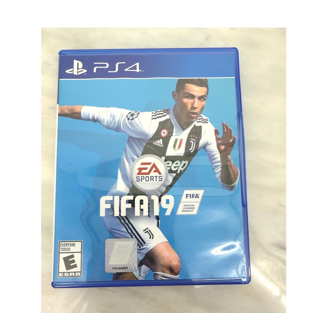 FIFA 19 Sony PlayStation 4 PS4 EA Sports Soccer Video Game Disc CIB